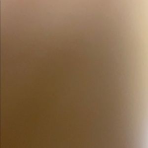 Meet your Posher, Ariell